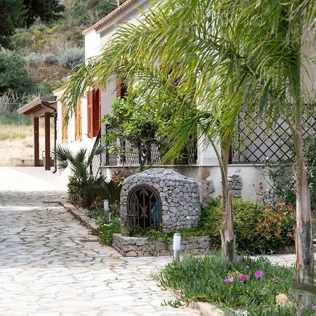 Casa Laura Di Fronte La Tonnara Casa vacanze