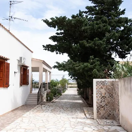 Casa vacanze Casa Laura Di Fronte La Tonnara